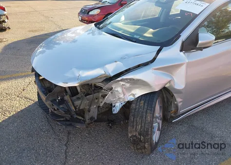 2013 Nissan Sentra Sr z USA, uszkodzony, nr VIN 3N1AB7AP3DL798704